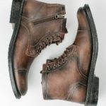 Par de botas de couro